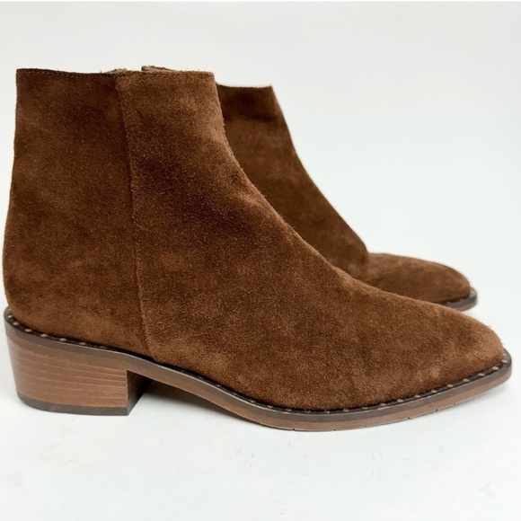 Aquatalia Carisa Bootie Brown Suede Ankle Boots Flat Heel Chestnut Size 8 $450 - Picture 1 of 10